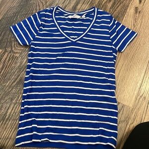 Vineyard Vines V-Neck XXS